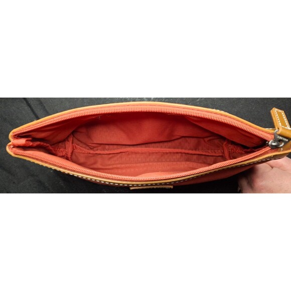 Delsey Paris Chatelet Air 2.0 Shoulder Bag w/ Additional Removable Small Pouch - Picture 10 of 16